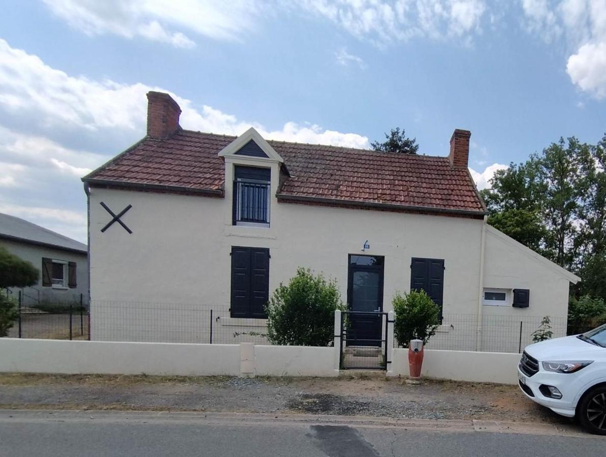 Maison De Campagne Avec Terrain Vallon-en-Sully Buitenkant foto